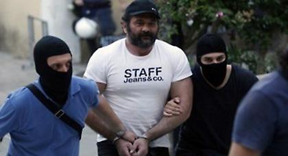 Τα SMS που «καίνε» το Λαγό