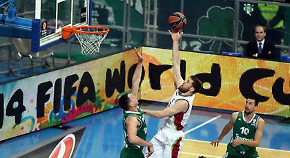 «Αιώνιοι»… κούτσα-κούτσα στο γκρεμό