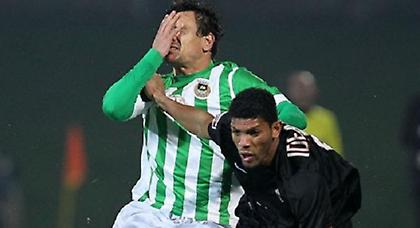 Της «φράζει» τον δρόμο