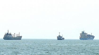 Τουρκικό κοντέινερ προσάραξε βόρεια της Μυκόνου