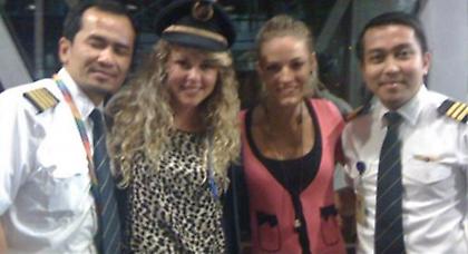 Μοιραία γυναίκα μέσα στο κόκπιτ του Boeing της Malaysia Airlines;