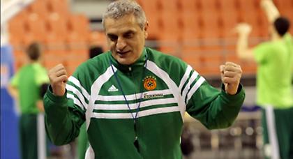 Με… Πεδουλάκη η προπόνηση