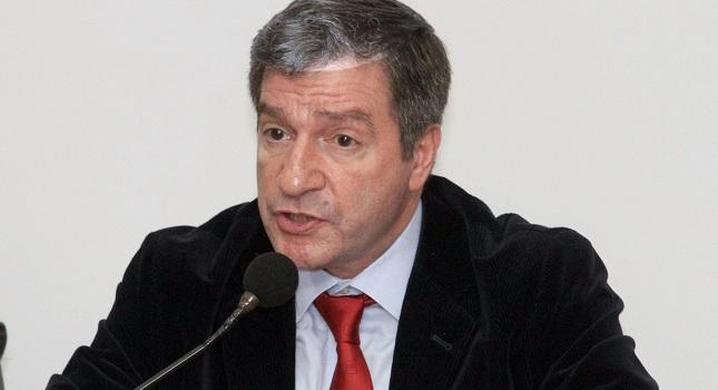 «Δεν θα γκρεμιστεί η Λεωφόρος»