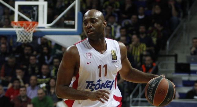 Προπονήθηκε και παίζει ο Κόλινς (video)