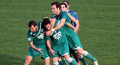 Στην έδρα του δεν «πέφτει»