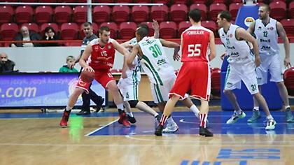 Απτόητη η… ελληνική Ούνιξ