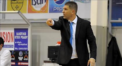 «Καθίσαμε και… περιμέναμε»