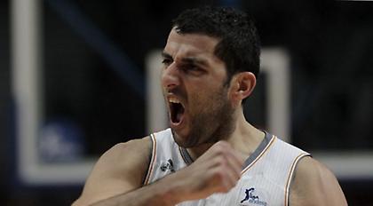 Αήττητη με Μπουρούση η Ρεάλ