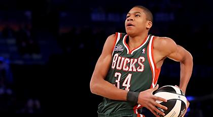 Στα ρηχά Γιάννης και Μπακς