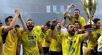 «Είστε και θα είστε για πάντα μάγκες»!