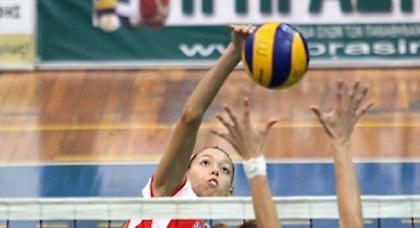 Οριστικά «ερυθρόλευκη» η Λαμπρούση