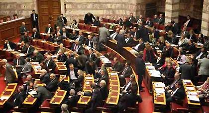 Μπλόκο 57 βουλευτών ΝΔ-ΠΑΣΟΚ στον Μανιάτη
