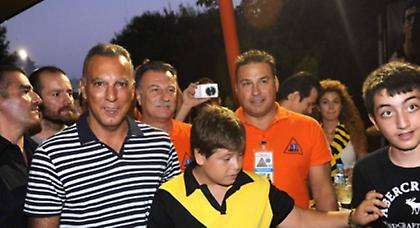 Γκάλης: «Πιστεύω ότι όσο υπάρχει ο λαός, υπάρχει και η ελπίδα»