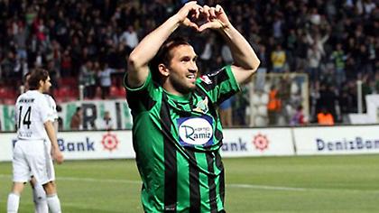 Γκέκας on fire (video)