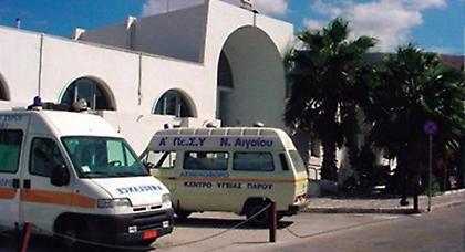 Τραγωδία στην Πάρο: Τρίχρονο αγόρι καταπλακώθηκε από μεταλλική πόρτα και σκοτώθηκε