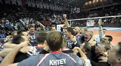 Στην κορυφή η Μπέλγκοροντ