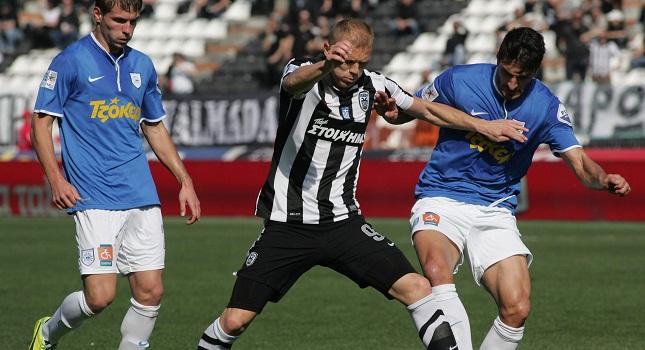 Αποδεκατίζεται από κάρτες