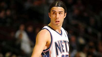 Υπογράφει στη Βενέτσια ο Βούγιατσιτς