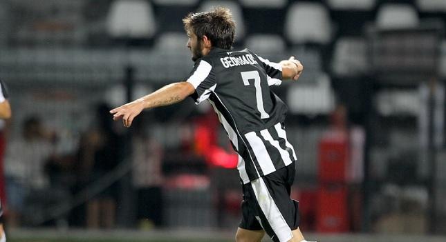 Γεωργιάδης: «Παίζουμε ο ένας για τον άλλο»