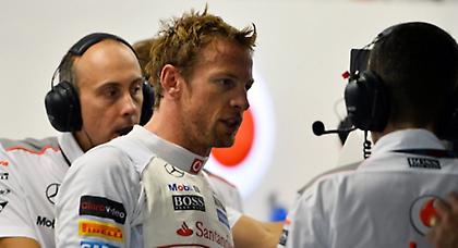 Μπάτον σε Φέτελ: «Όποιος δεν είναι χαρούμενος να αποχωρήσει από το πρωτάθλημα»