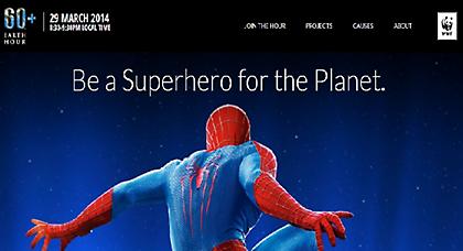 O Spiderman σβήνει τα φώτα για την Ώρα της Γης (video)