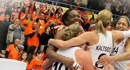 Παρελθόν η Καλτσίδου