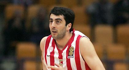 «Ερυθρόλευκες» ευχές σε Σερμαντίνι