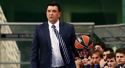 Αγγέλου: «Ανταγωνιστικοί με Ολυμπιακό»