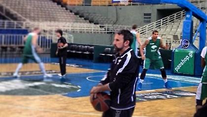 Μέσα δύο, έξω ένας για Μάλαγα