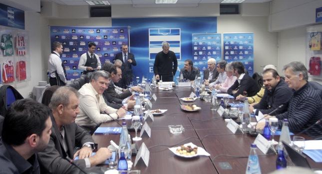 Με Μαρινάκη και Αλαφούζο