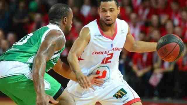 Στη Βαρέζε ο Στόγκλιν