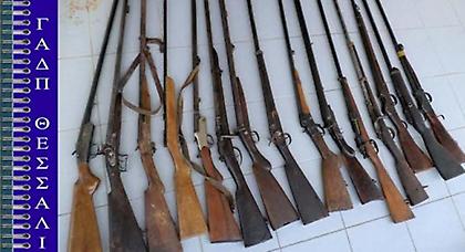 Την έπιασαν στο... νεκροταφείο για παράνομες πωλήσεις όπλων!