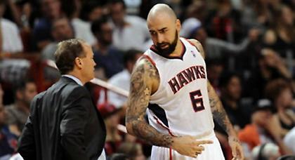 Βήμα για τα πλέι-οφ οι Χοκς