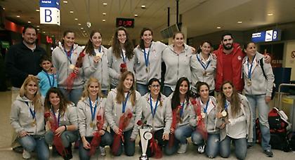 Στην «Ώρα των Πρωταθλητών»: Οι τροπαιούχοι του Len Trophy με τον Ολυμπιακό, Παυλίδης & Μανωλιουδάκη