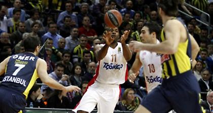 Είναι ή δεν είναι «παλτό» ο Κόλινς…;