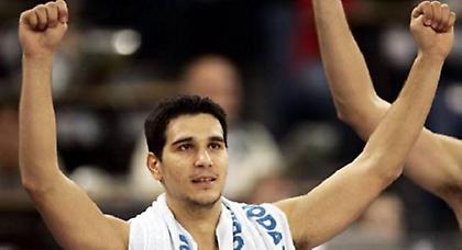 Πολυτιμότερος ο Ζήσης