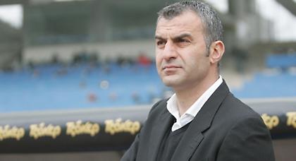 Δεν φεύγει από την οικογένεια της ΑΕΚ