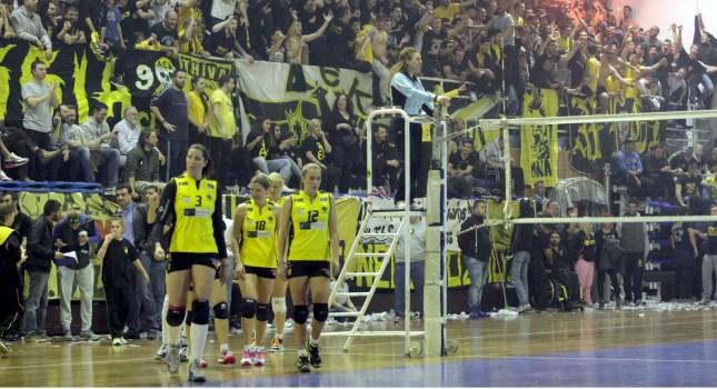 Λίγο πριν τον πρώτο τελικό, μαθαίνει η ΑΕΚ…