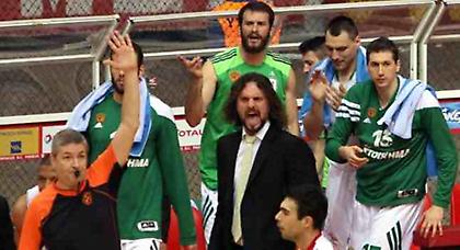 Αλβέρτης: «Ευχαριστημένος από τους παίκτες μου»