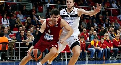 Με το σπαθί της η Γαλατά!