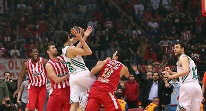 Τους παίκτες και τον Λάσο θα τους κυνηγούν με λάσο…