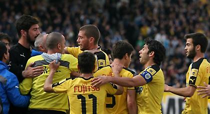 Πάρτι και στο γήπεδο