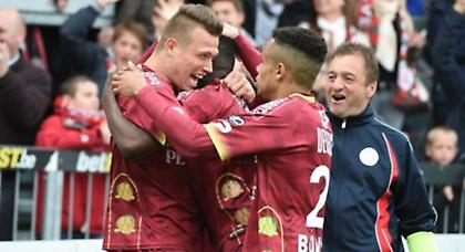 Και με δέκα για κορυφή!