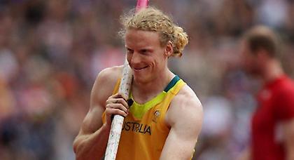 Αποσύρθηκε ο Χούκερ