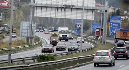 Δυστύχημα με 1 νεκρό και 4 τραυματίες στη Θεσσαλονίκη