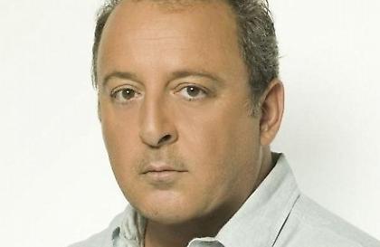 Ο Δημήτρης Καμπουράκης και το ευρωψηφοδέλτιο του Σταύρου Θεοδωράκη