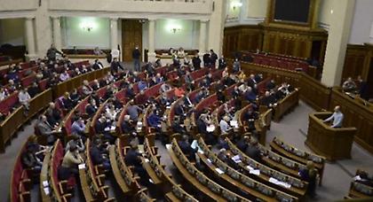 Η Ουκρανία περιορίζει σημαντικά την είσοδο στους Ρώσους