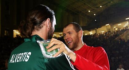 Σισκάουσκας: «Ισοδύναμοι ΤΣΣΚΑ και Παναθηναϊκός»