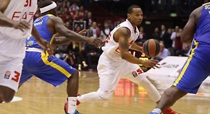 Τέρμα η... φιλοξενία