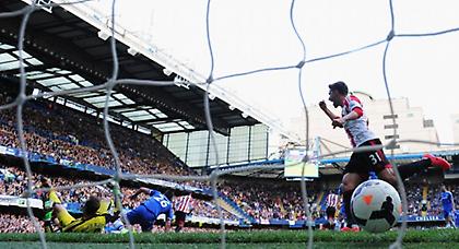 Η καλύτερη νονά του κόσμου! (video)